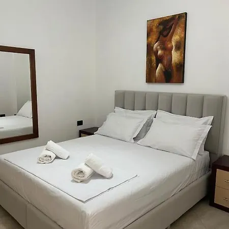 Apartamento Mike Sarandë