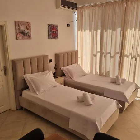 Mike Apartamento Sarandë